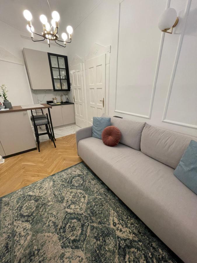 Apartman Vasia Суботица Экстерьер фото